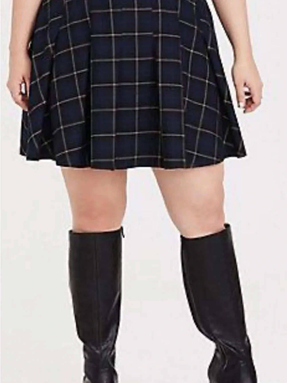 torrid plus size 2  Navy Plaid Circle Skater Skirt NWOT